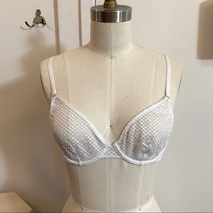 L’Agent Agent Provocateur Addie white lace bra